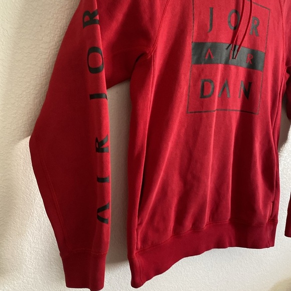 Jordan Red and Black Men's Hoodie Size M - Picture 4 of 6